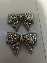 Load image into Gallery viewer, Rhinestone Shoe Bow Clips
