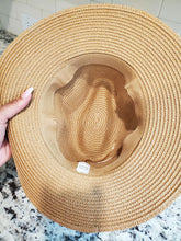 Load image into Gallery viewer, Summer On Fleek Hat-Khaki
