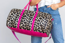 Load image into Gallery viewer, Tori Duffel Leopard
